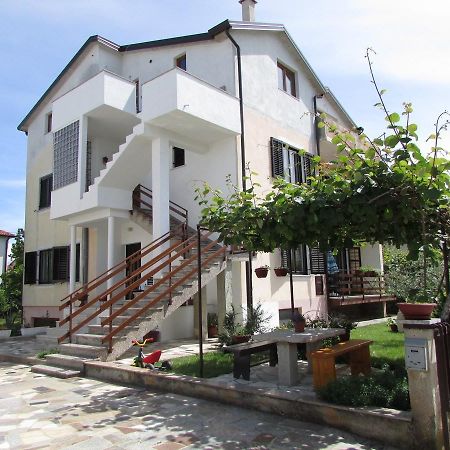 Mirela House With Apartment Umag Ngoại thất bức ảnh