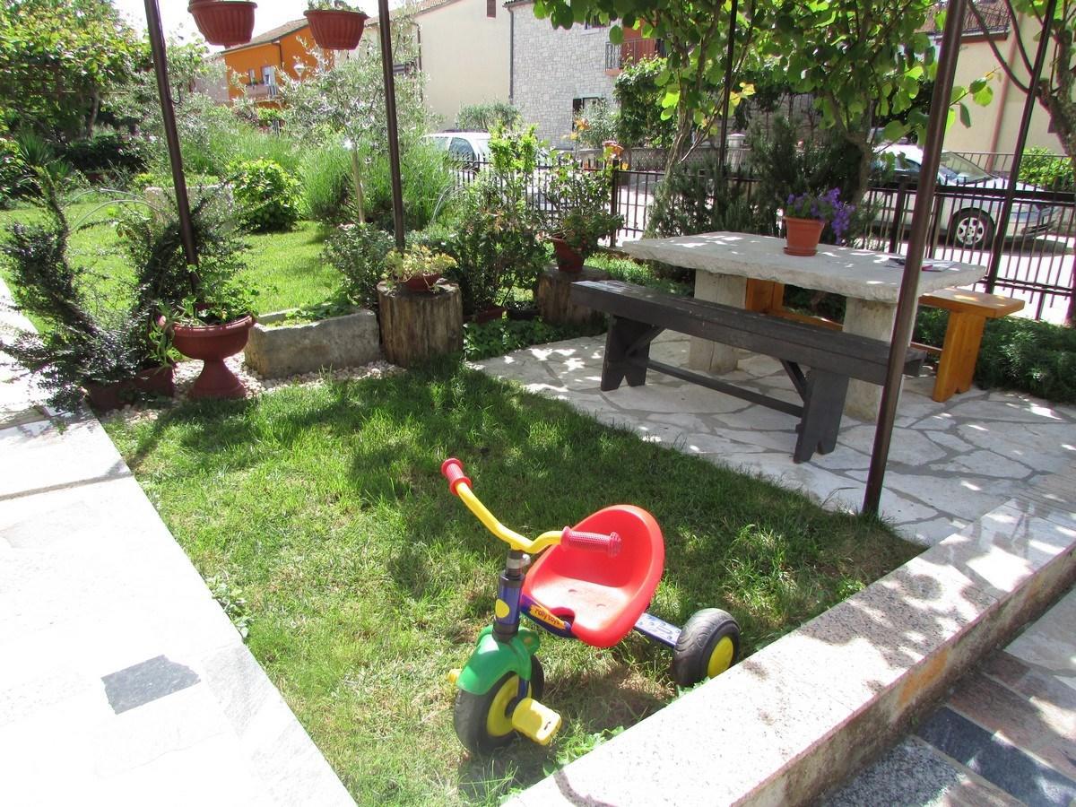 Mirela House With Apartment Umag Ngoại thất bức ảnh